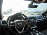 Used 2017 Jeep Grand Cherokee Laredo w/ Quick Order Package 23E image 5