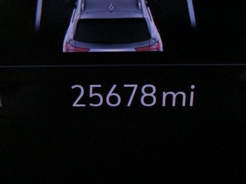 Used 2023 Buick Envision Essence image 20