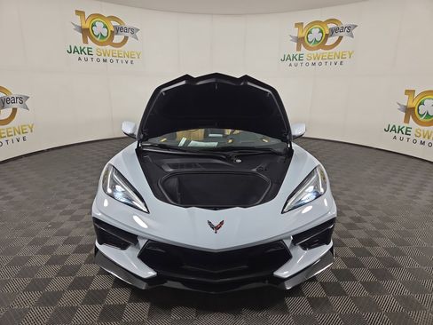 Used 2021 Chevrolet Corvette Stingray Preferred Cpe w/ Engine Appearance Package image 34