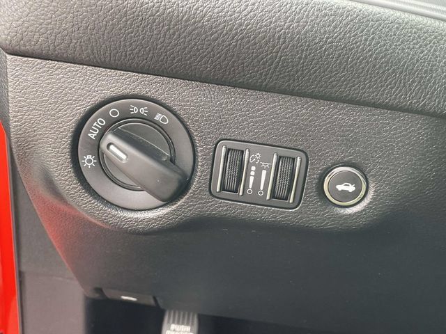 Used 2023 Dodge Challenger GT w/ Blacktop Package RWD image 20