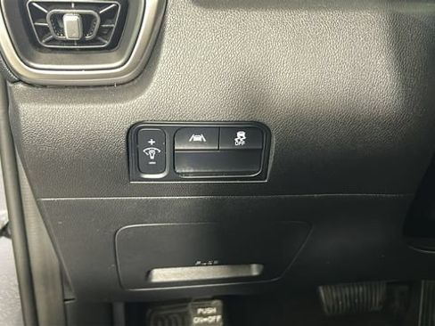 Used 2021 Kia Sorento S w/ Panoramic Sunroof Package FWD image 19