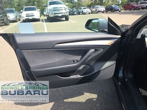 Used 2022 Tesla Model 3 Long Range AWD/4WD image 18