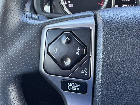 Used 2022 Toyota 4Runner TRD Sport image 18