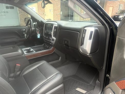 Used 2018 GMC Sierra 1500 SLT w/ SLT Premium Package AWD/4WD image 45