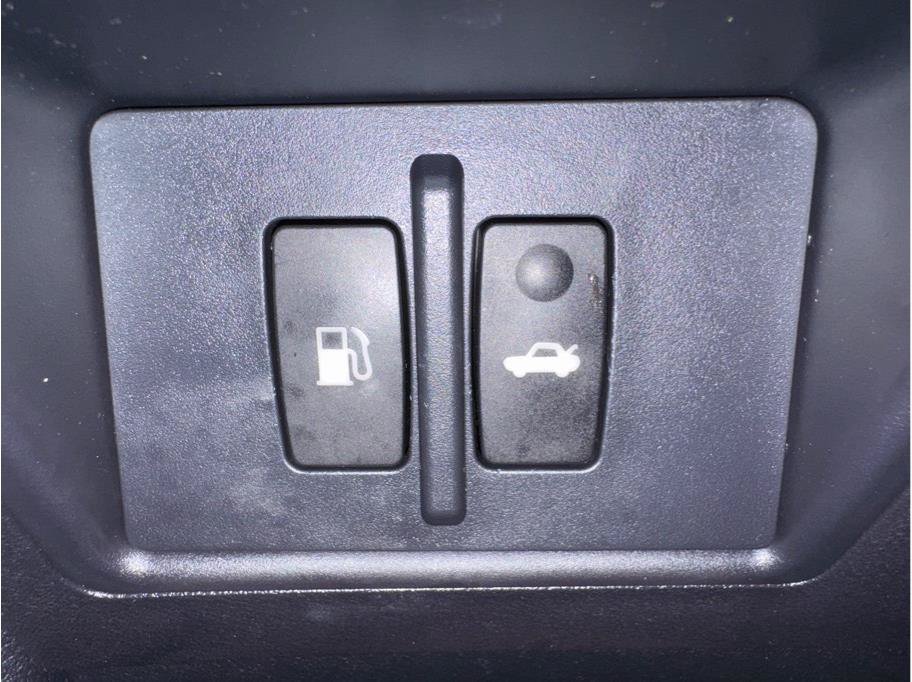 Used 2008 Lexus IS 250 AWD w/ Premium Pkg image 26