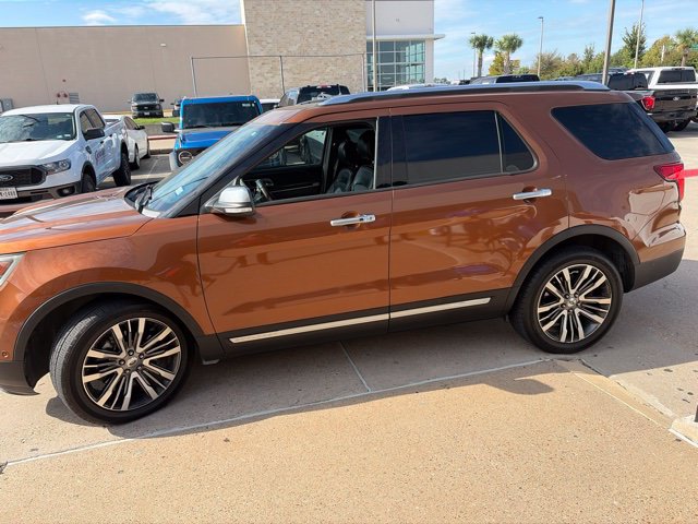 Used 2017 Ford Explorer Platinum AWD/4WD image 13