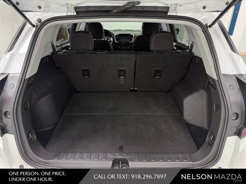 Used 2021 GMC Terrain SLE FWD image 36