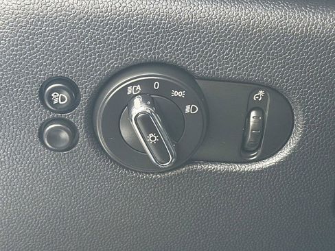 Used 2024 MINI Cooper S image 21