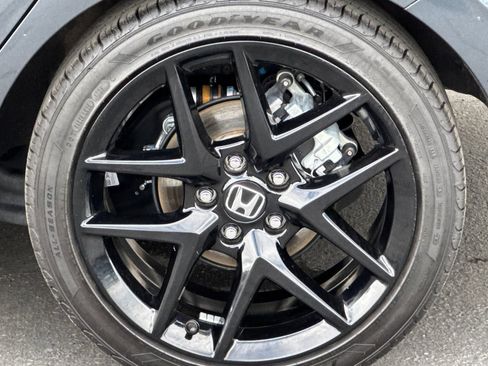 Used 2025 Honda Civic Sport image 11