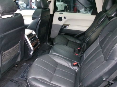 Used 2014 Land Rover Range Rover Sport HSE AWD/4WD image 20
