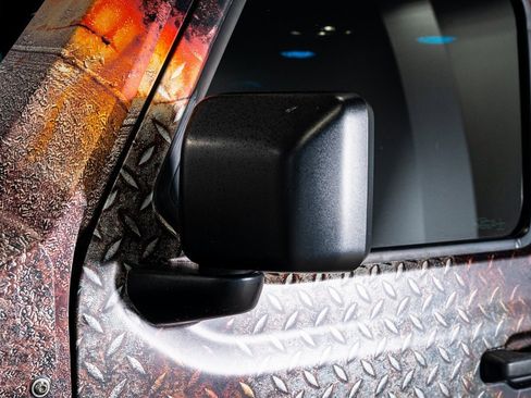 Used 2021 Jeep Gladiator Sport image 31