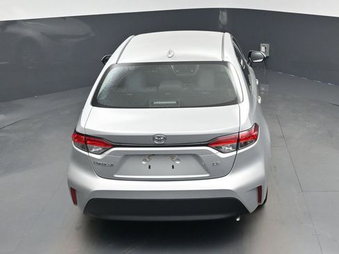 Used 2024 Toyota Corolla LE image 25