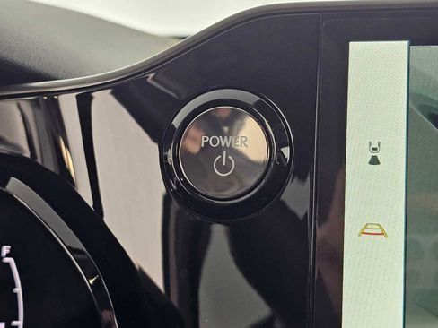 Used 2025 Lexus NX 300h AWD w/ Luxury Package image 29