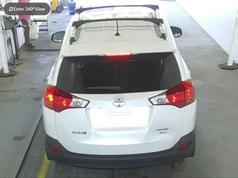 Used 2013 Toyota RAV4 Limited AWD/4WD image 3