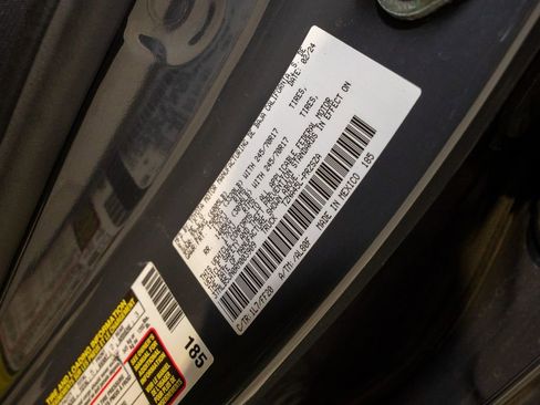 Certified 2024 Toyota Tacoma SR5 image 18