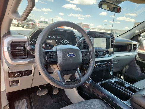 Used 2022 Ford F150 XL w/ Equipment Group 101A High AWD/4WD image 10
