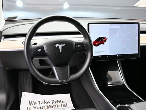 Used 2018 Tesla Model 3 Long Range image 34