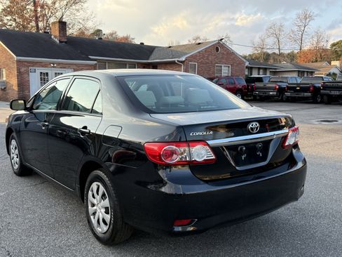 Used 2012 Toyota Corolla L image 8
