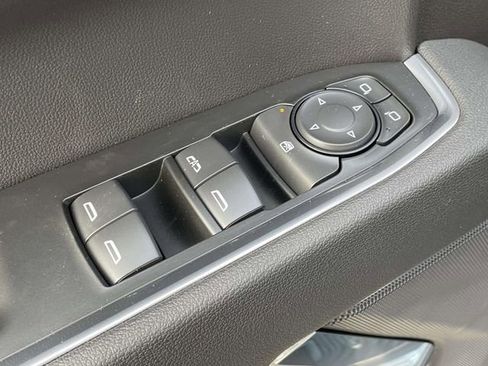 New 2026 GMC Sierra 1500 Elevation image 16