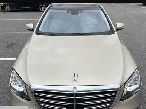 Used 2019 Mercedes-Benz S 560 Sedan image 12