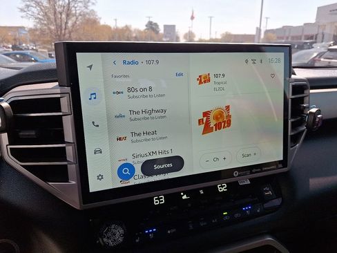 Used 2023 Toyota Tundra Limited w/ Power Package image 15