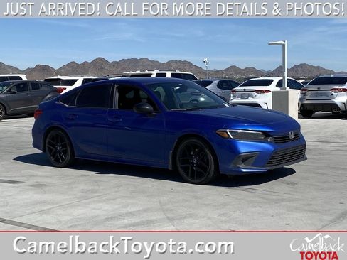 Used 2022 Honda Civic Sport image 1