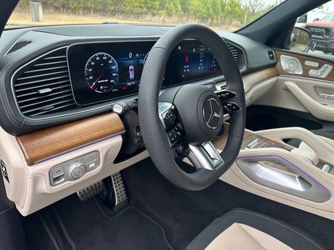 Certified 2024 Mercedes-Benz GLE 53 AMG 4MATIC image 18