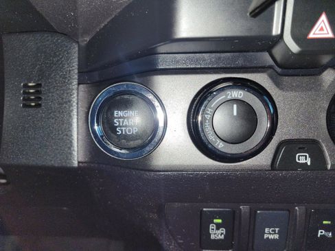 Used 2022 Toyota Tacoma TRD Pro image 19