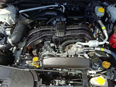 Certified 2025 Subaru Crosstrek 2.5i Limited image 28