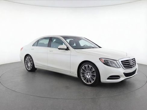 Used 2015 Mercedes-Benz S 550 4MATIC Sedan image 1