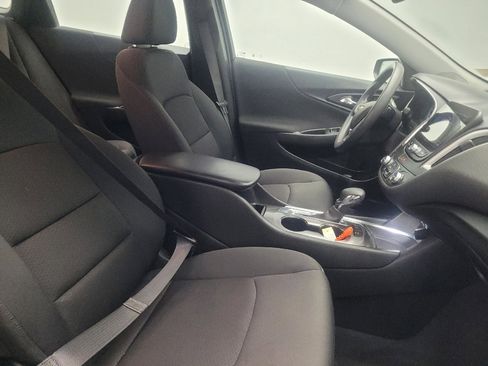 Used 2022 Chevrolet Malibu LS w/ Driver Confidence Package II FWD image 21