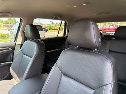 Used 2019 Volkswagen Atlas SE FWD image 22