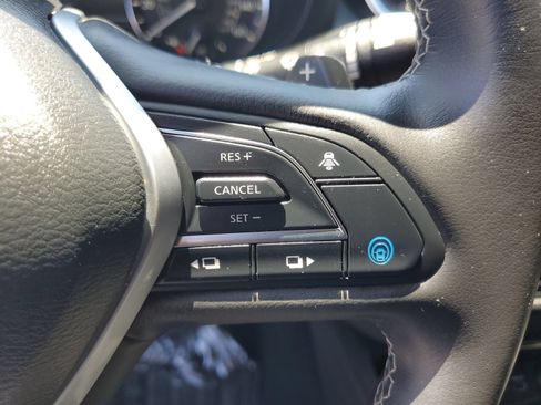 Used 2023 INFINITI QX50 Luxe FWD image 25