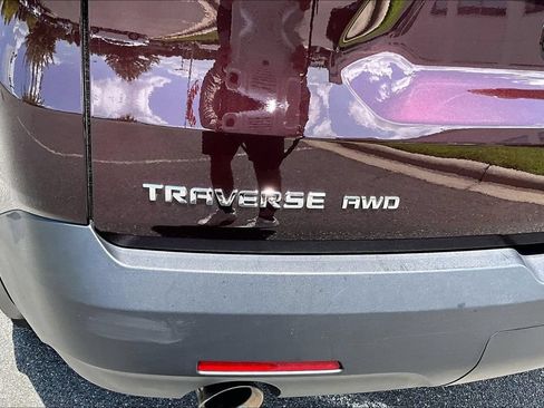 Used 2023 Chevrolet Traverse LT AWD/4WD image 26