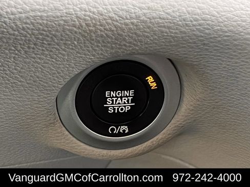 Used 2023 Chrysler Pacifica Limited image 20