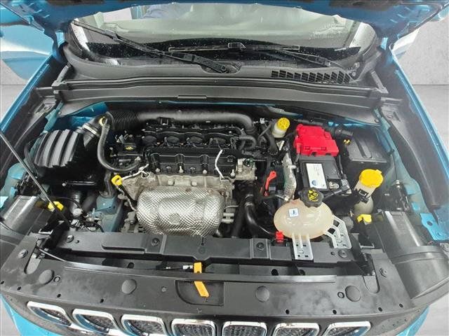 Used 2021 Jeep Renegade Latitude AWD/4WD image 25