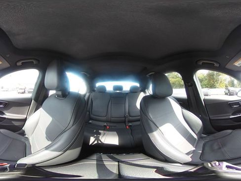 Used 2024 Mercedes-Benz C 300 Sedan image 43