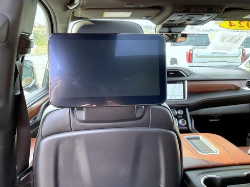 Certified 2024 GMC Yukon Denali Ultimate image 21