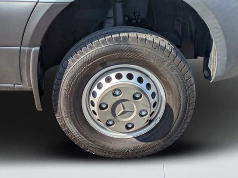 Used 2022 Mercedes-Benz Sprinter 3500 image 9