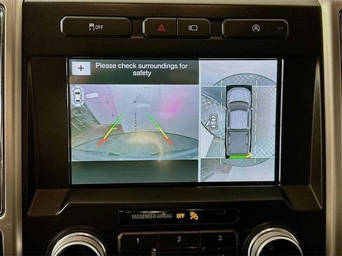 Used 2018 Ford F150 Platinum w/ Equipment Group 701A Luxury image 14