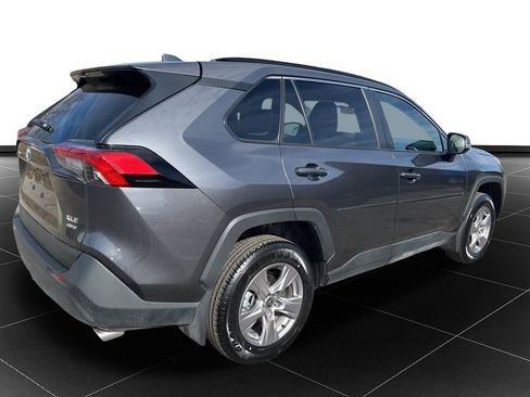 Used 2025 Toyota RAV4 XLE w/ Convenience Package image 5