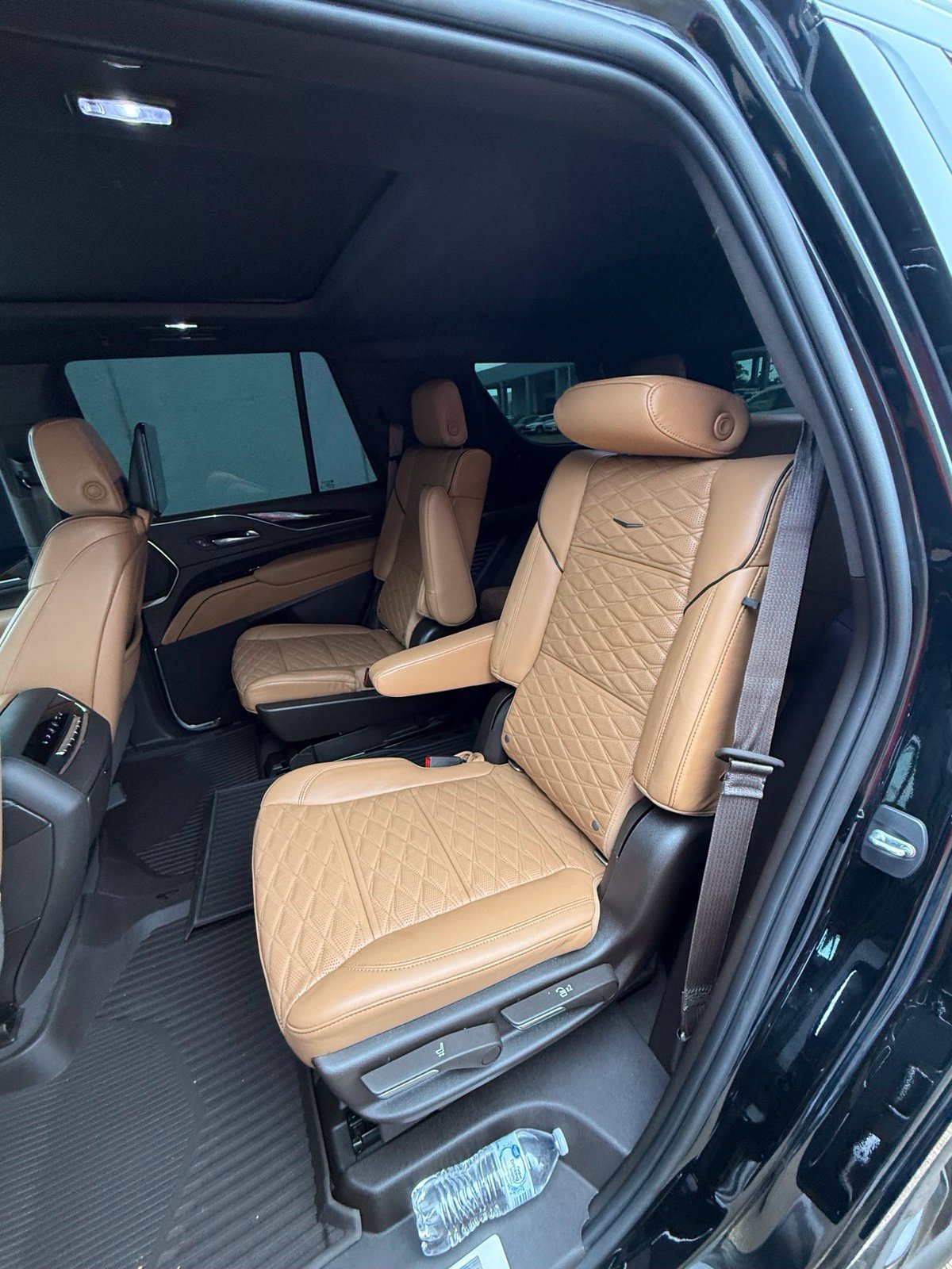 Used 2021 Cadillac Escalade Sport w/ Driver Assist Tech Package AWD/4WD image 11