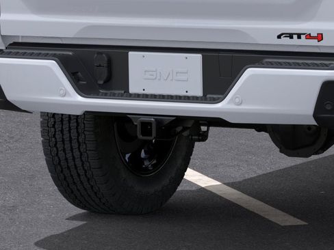 New 2026 GMC Canyon AT4 w/ Technology Plus Package AWD/4WD image 14