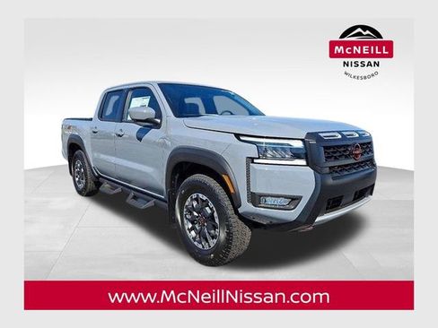 New 2025 Nissan Frontier PRO-4X w/ Pro Premium Package image 1