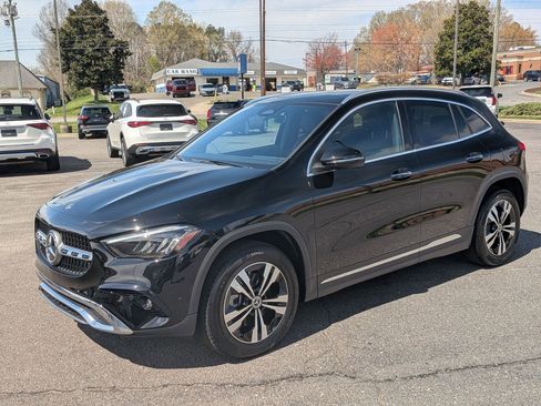 Certified 2025 Mercedes-Benz GLA 250 GLA 250 image 7