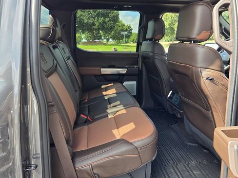 Used 2025 Ford F150 King Ranch w/ FX4 Off-Road Package AWD/4WD image 16