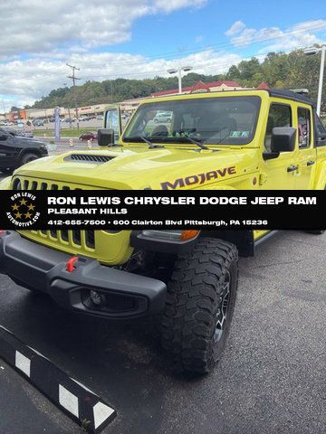 Used 2023 Jeep Gladiator Mojave w/ LED Lighting Group AWD/4WD image 1
