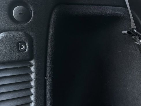 Used 2018 Dodge Durango SXT w/ Quick Order Package 2BB image 17