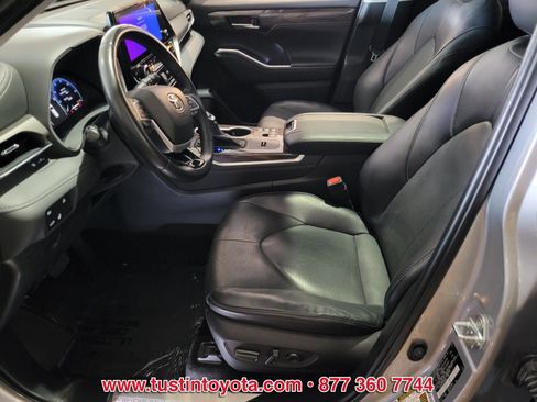 Used 2023 Toyota Highlander Limited w/ Protection Package #3 (TMS) AWD/4WD image 9