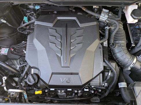 Used 2023 Kia Carnival SX image 25